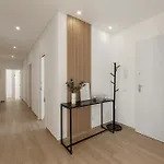 La Pausa Villa *